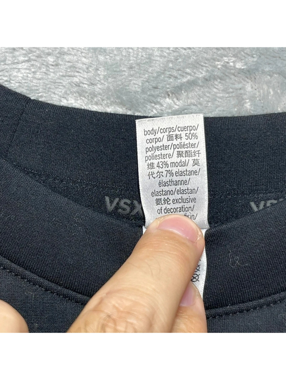 VSX Victoria's Secret Women's Crewneck Performance Sweatshirt Black Medium - Picture 5 of 7